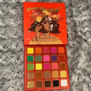 Kara Beauty Flower After Hours